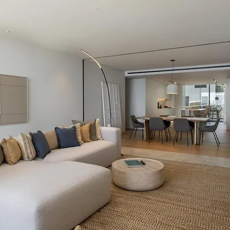 Savoy Monumentalis V A Retreat In An Icon Of Luxury * 푼샬