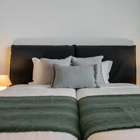 Savoy Monumentalis V By An Island Lejlighed