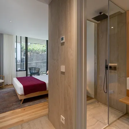 Savoy Monumentalis V By An Island