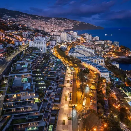 Savoy Monumentalis V By An Island * Funchal (Madeira)