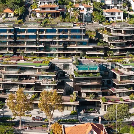 Savoy Monumentalis V By An Island