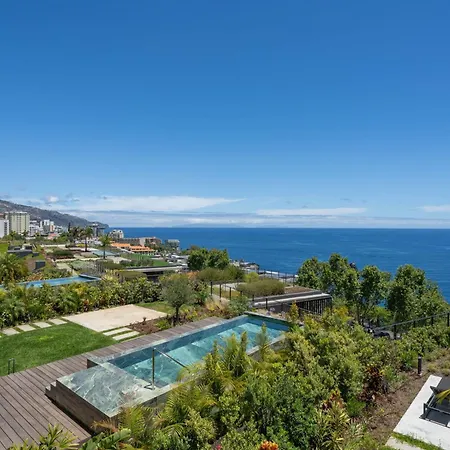 Savoy Monumentalis V A Retreat In An Icon Of Luxury * Funchal (Madeira)